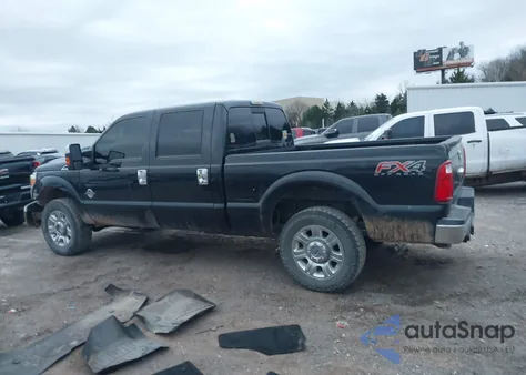 2015 Ford F-250 Lariat z USA, uszkodzony, nr VIN 1FT7W2BT3FED06542